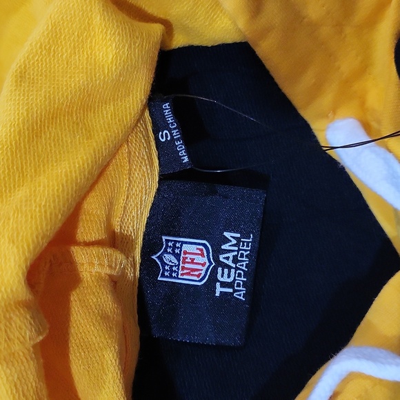 NFL Team Apparel Steelers Hoodie - Picture 9 of 13